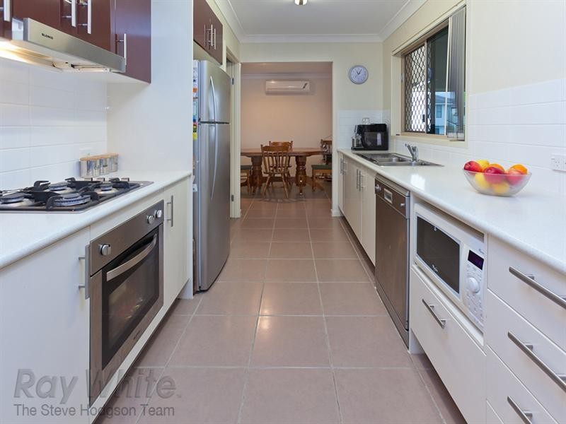 59 Lakes Entrance Drive, Springfield Lakes QLD 4300