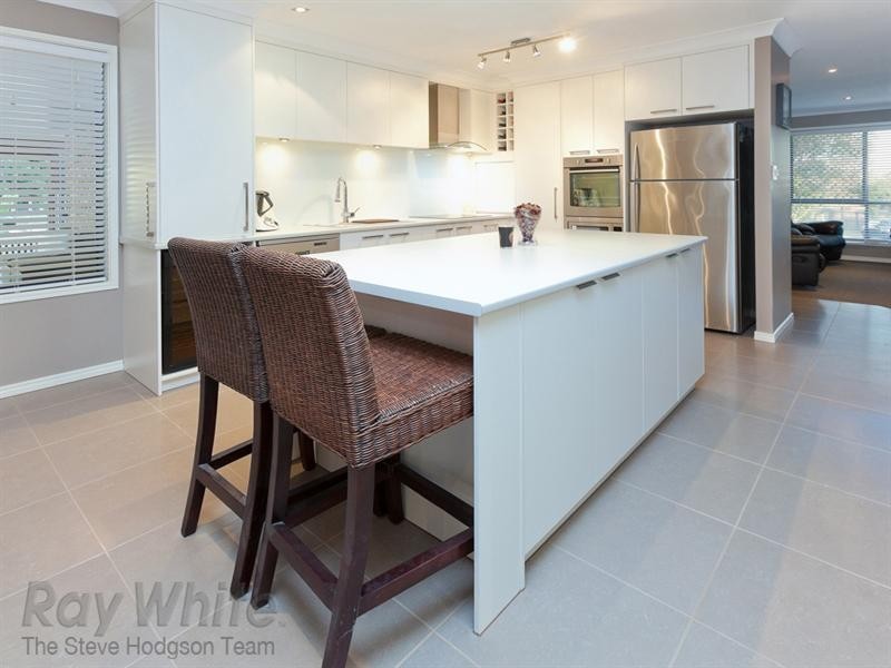 24 Canterbury Bells Circuit, Springfield Lakes QLD 4300