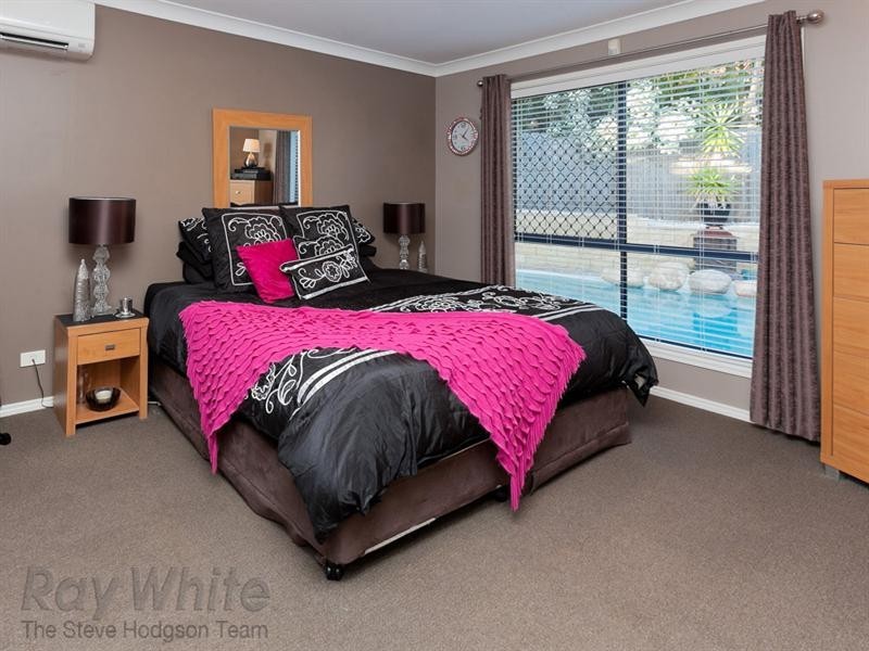 24 Canterbury Bells Circuit, Springfield Lakes QLD 4300
