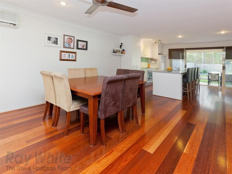 6 St John Place, Springfield Lakes QLD 4300