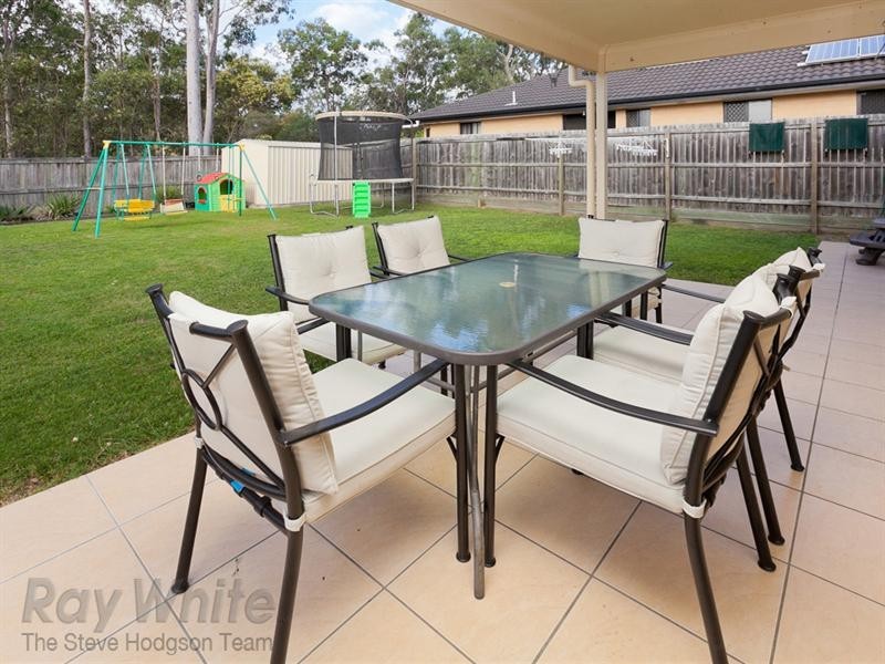 6 St John Place, Springfield Lakes QLD 4300