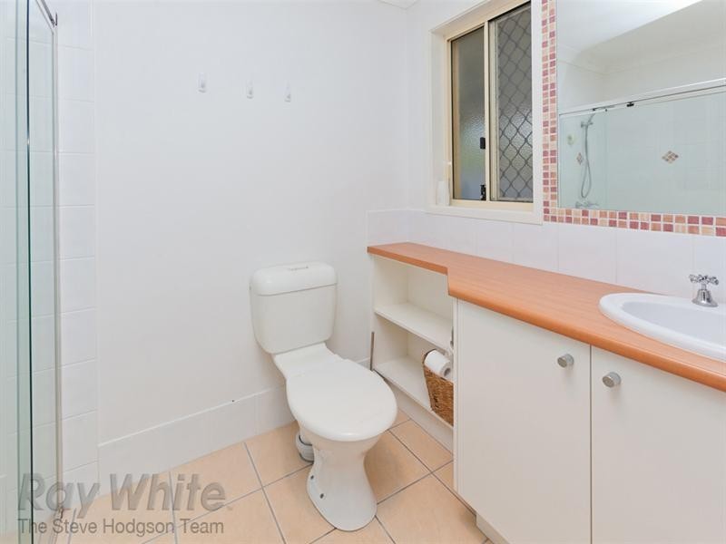 6 St John Place, Springfield Lakes QLD 4300