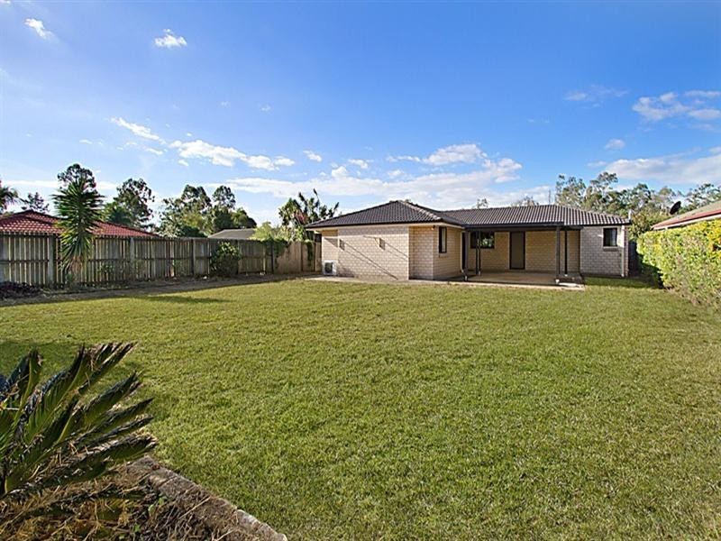 3 Mistletoe Court, Camira QLD 4300