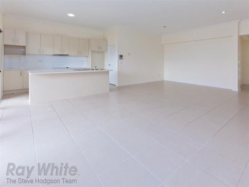 1 Trinity Crescent, Augustine Heights QLD 4300