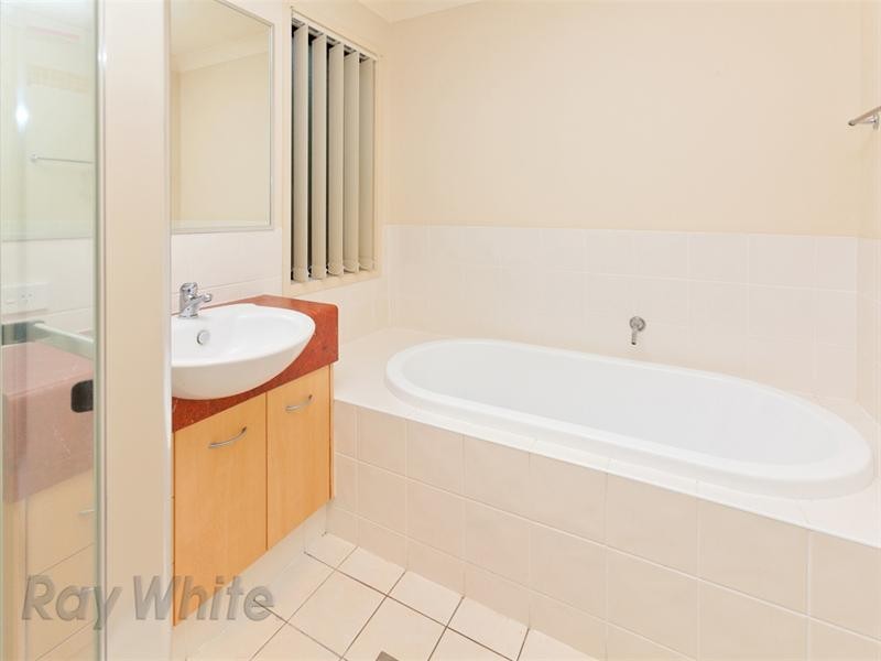 23 Ellen Circuit, Springfield Lakes QLD 4300