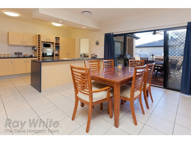 186 Lakeside Avenue, Springfield Lakes QLD 4300