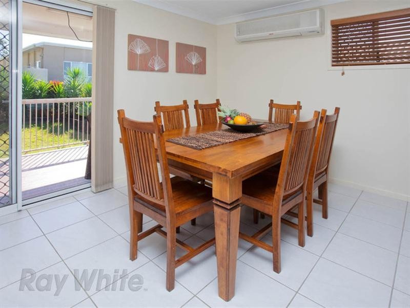 On Driftwood Place, Springfield Lakes QLD 4300