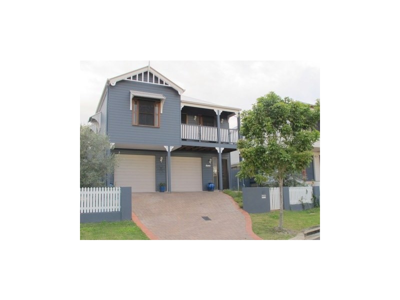 19 Hilltop Terrace, Springfield Lakes QLD 4300