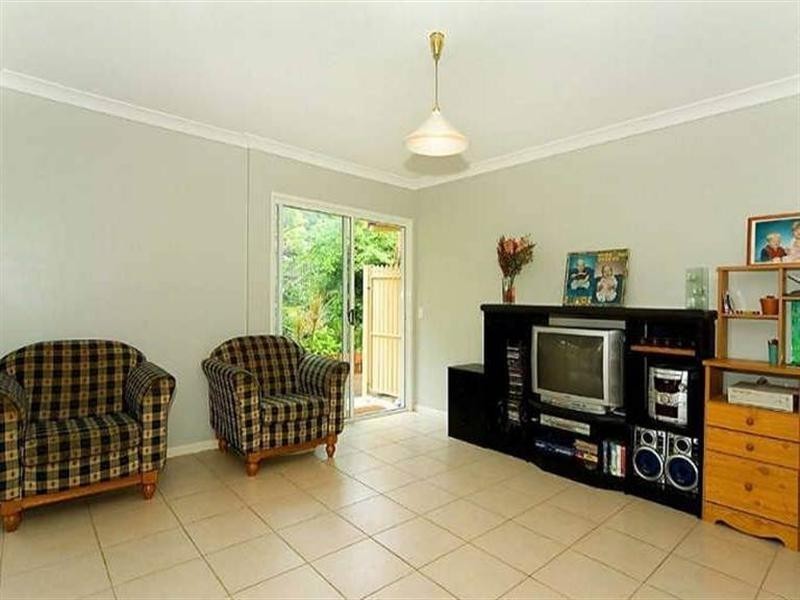 2 Myra Court, Camira QLD 4300