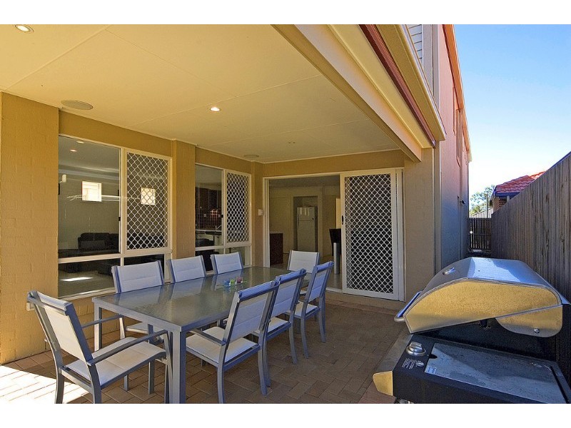 9 Jupiter Street, Springfield Lakes QLD 4300