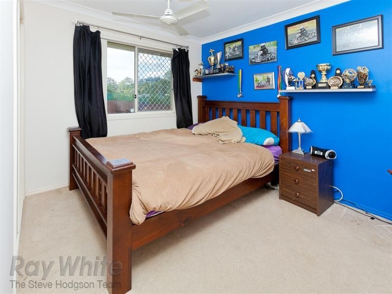 34 Vanessa Court, Camira QLD 4300