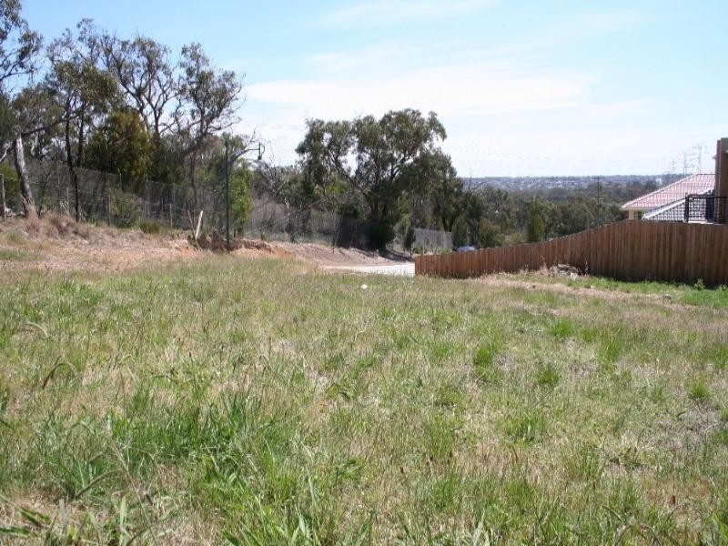 13 Providence Place, Rowville VIC 3178