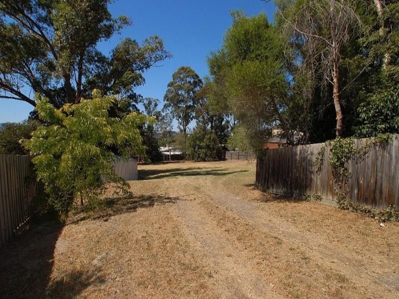 30 Wonga Road, Ringwood North VIC 3134