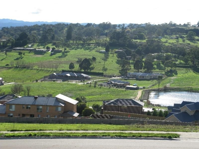 97 Brundrett Road, Narre Warren North VIC 3804