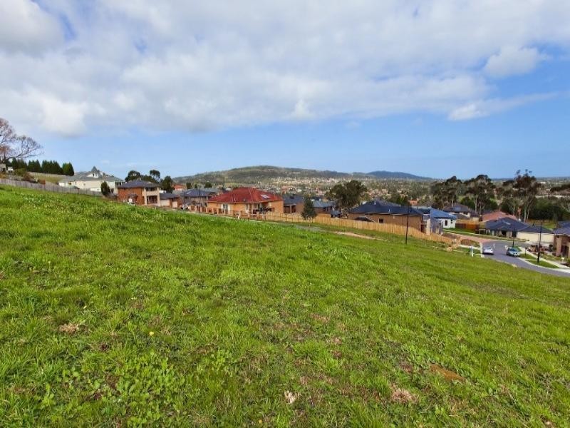 53 Viewgrand Rise, Lysterfield VIC 3156
