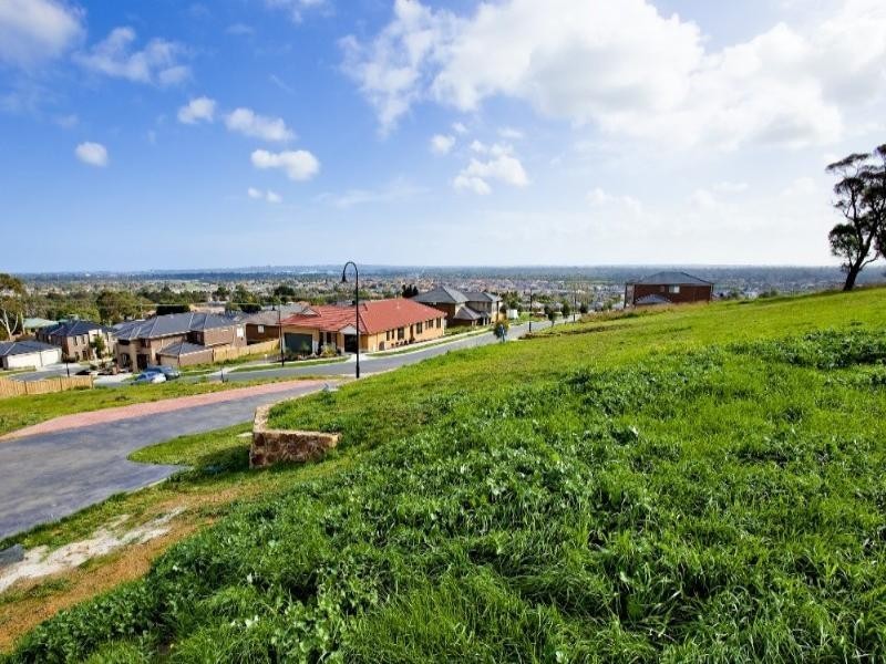 53 Viewgrand Rise, Lysterfield VIC 3156
