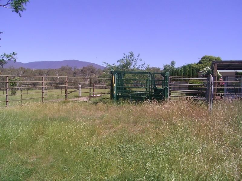 318 Racecourse Road, Yackandandah VIC 3749