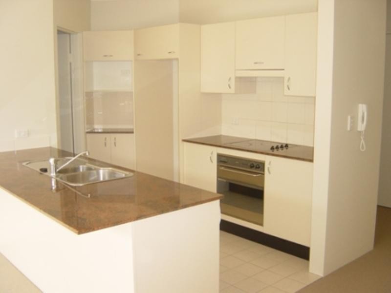 13/6-10 Boronia Street, Dee Why NSW 2099