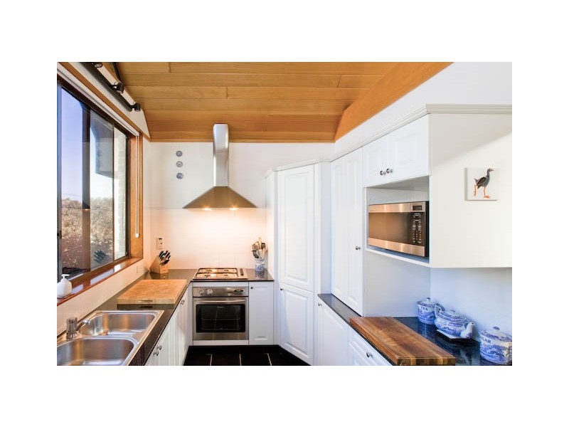 52 Playfair Road, North Curl Curl NSW 2099