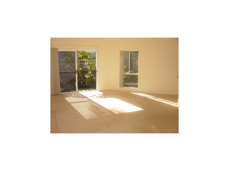 1/57 Robert Street, Freshwater NSW 2096