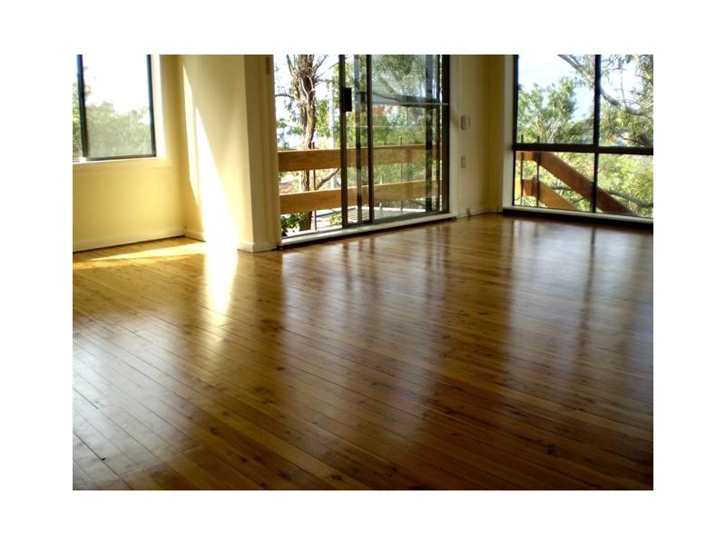 26 Jocelyn Street, North Curl Curl NSW 2099