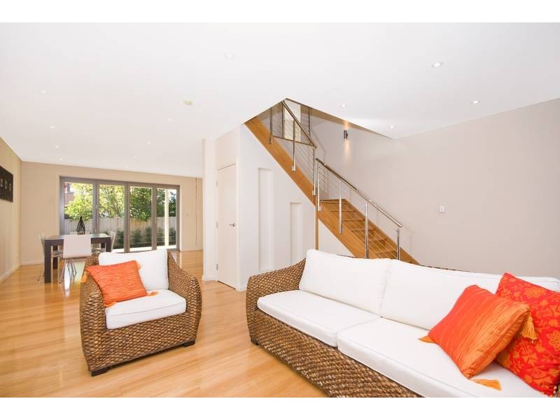 18 Headland Road, North Curl Curl NSW 2099