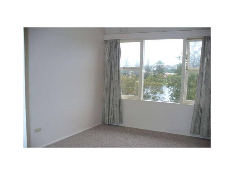 12 Aitken Avenue, Queenscliff NSW 2096