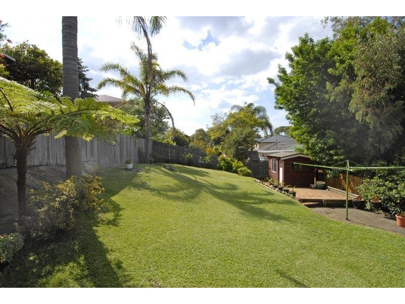 124 Warringah Road, Narraweena NSW 2099