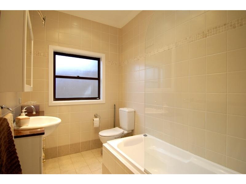 124 Warringah Road, Narraweena NSW 2099