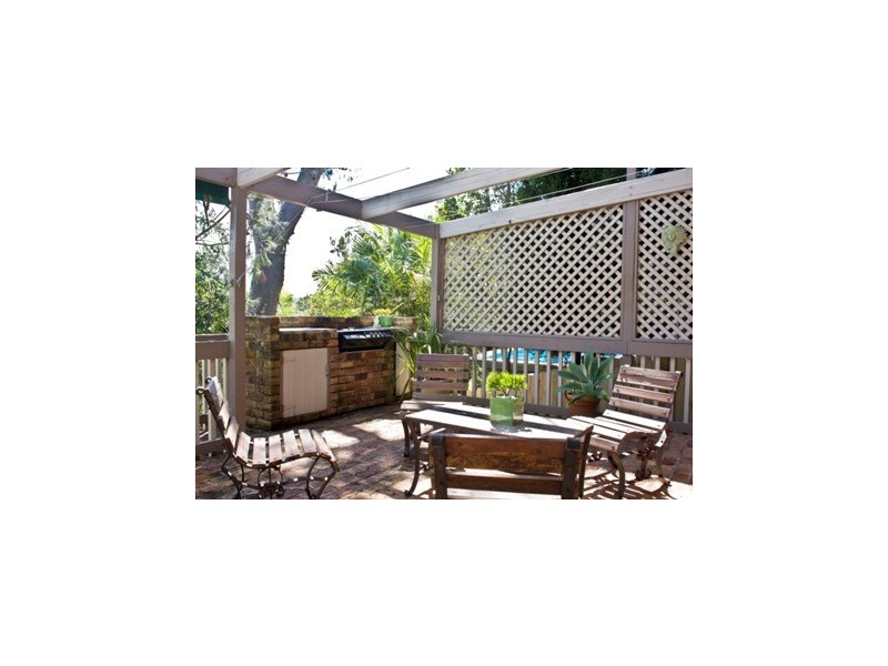 32 Kirkstone Road, Wheeler Heights NSW 2097