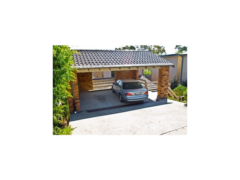 32 Kirkstone Road, Wheeler Heights NSW 2097