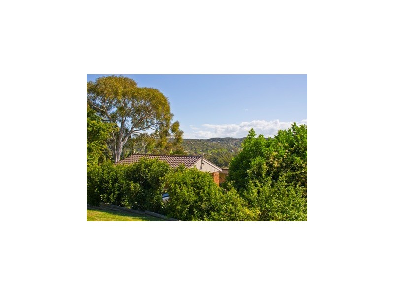 32 Kirkstone Road, Wheeler Heights NSW 2097