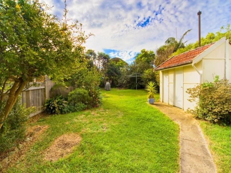 58 Headland Road, North Curl Curl NSW 2099