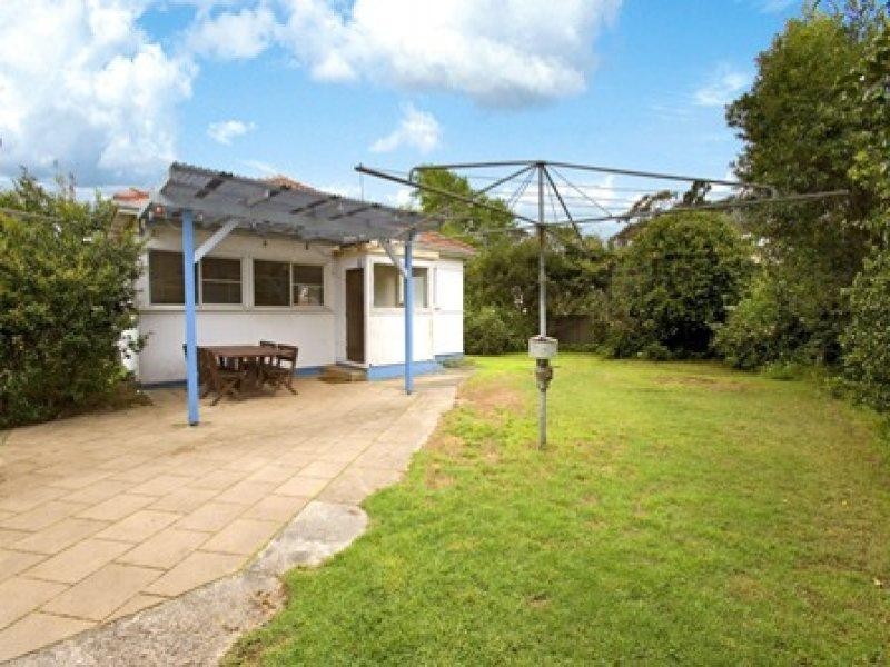 17 Robert Avenue, North Manly NSW 2100