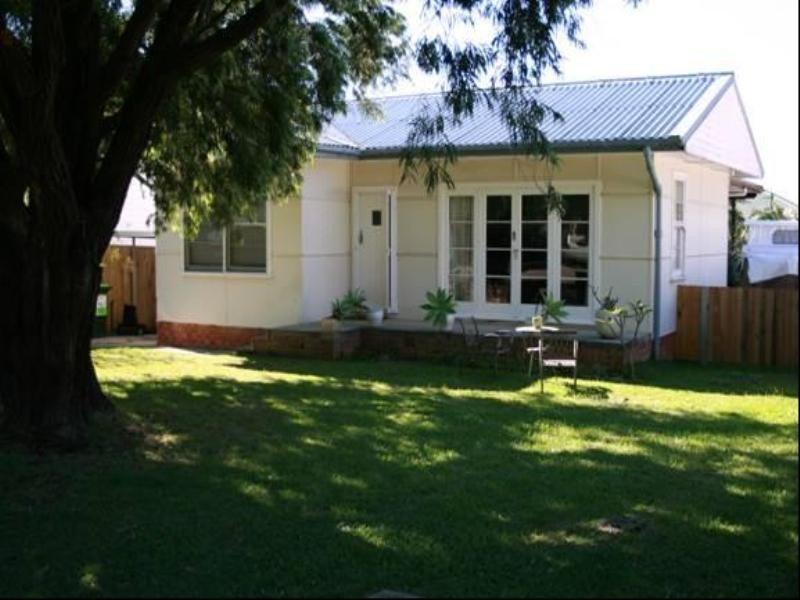 31 Ross Street, North Curl Curl NSW 2099