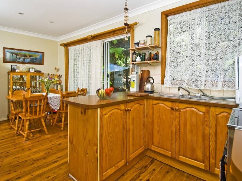 21 Derna Crescent, Allambie Heights NSW 2100