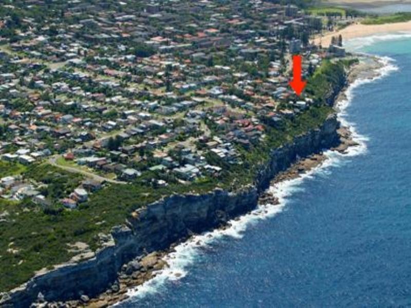 11 Summit Avenue, Dee Why NSW 2099