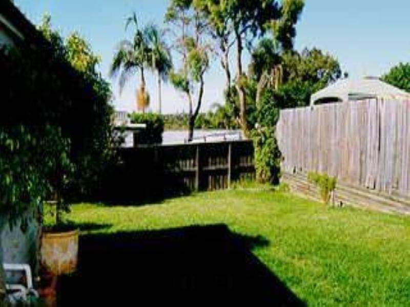 41 Parr Parade, North Curl Curl NSW 2099