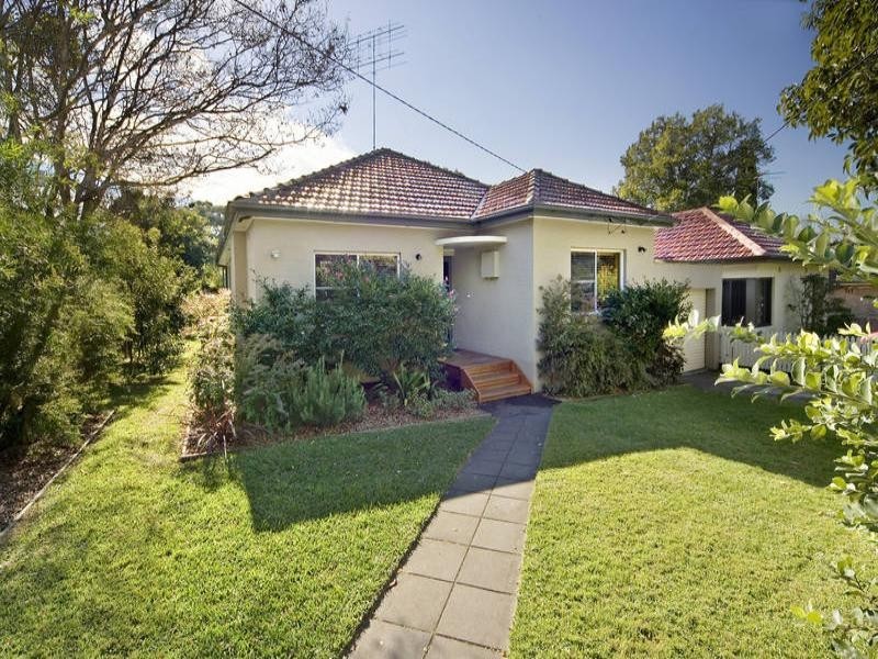 43 Wyadra Avenue, Freshwater NSW 2096