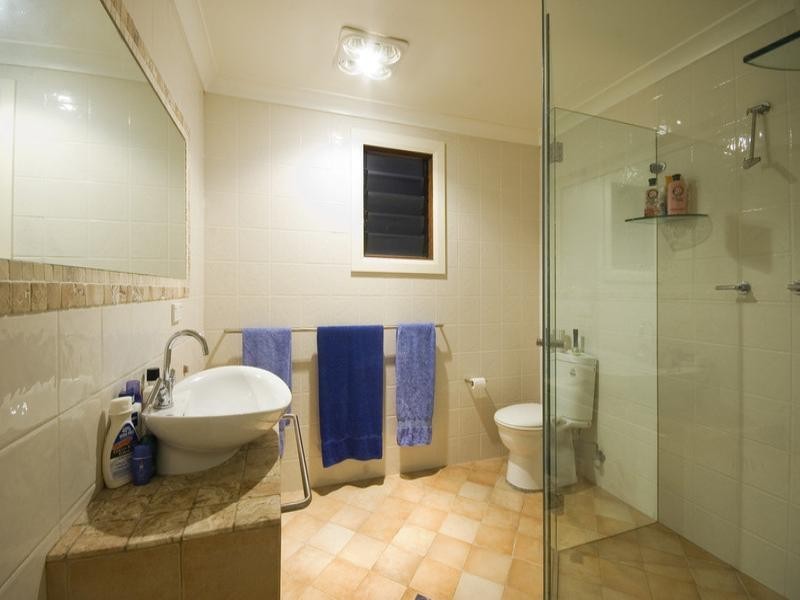 67 Griffin Road, North Curl Curl NSW 2099