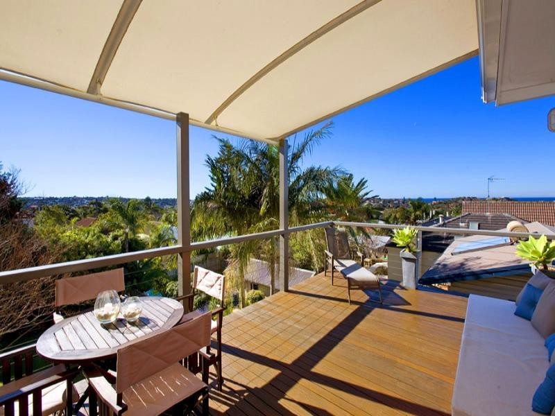 2/105a Soldiers Avenue, Freshwater NSW 2096