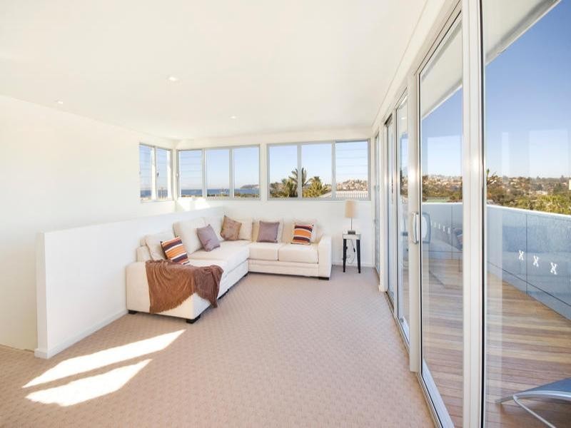 29 Pitt Road, North Curl Curl NSW 2099