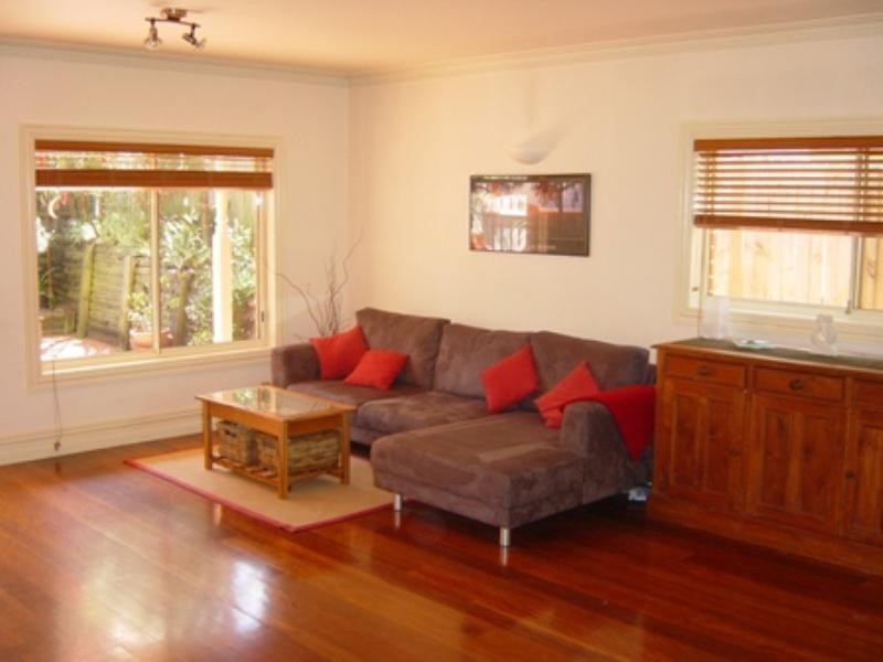 42 Wyndora Avenue, Freshwater NSW 2096