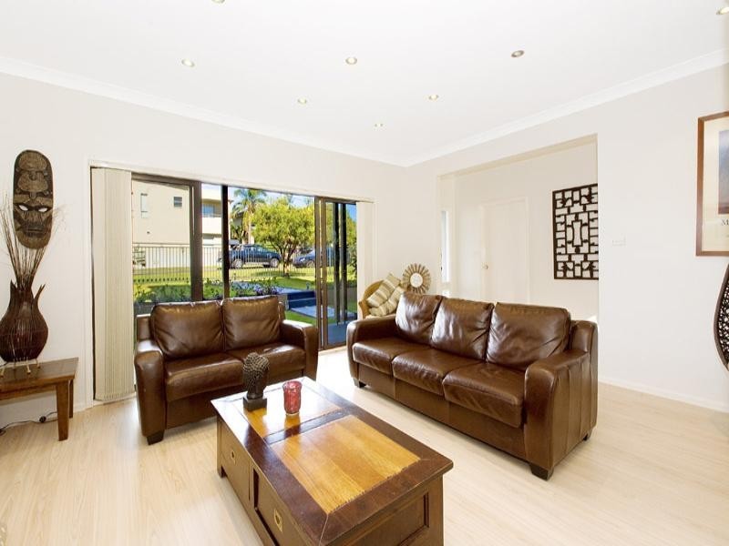 6 Ozone Parade, Dee Why NSW 2099