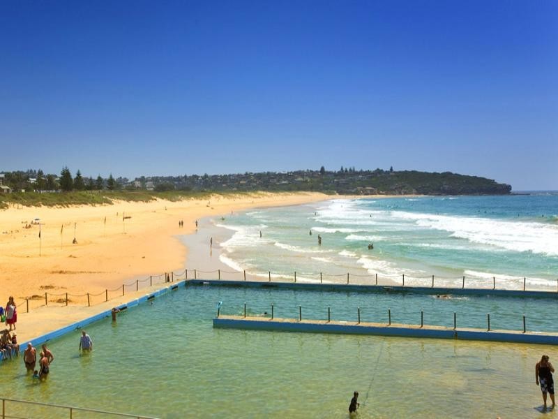 4 Gardere Avenue, Curl Curl NSW 2096