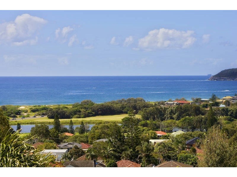 143 Headland Road, North Curl Curl NSW 2099