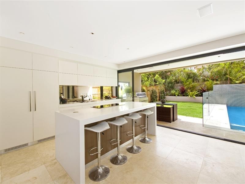 5a Wyuna Avenue, Freshwater NSW 2096