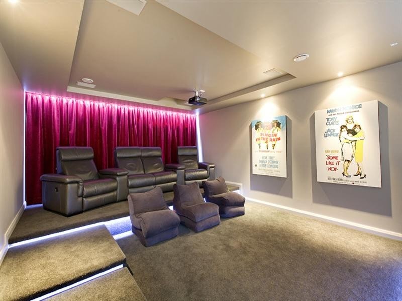 5a Wyuna Avenue, Freshwater NSW 2096