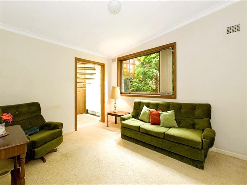 35a The Crescent, Dee Why NSW 2099