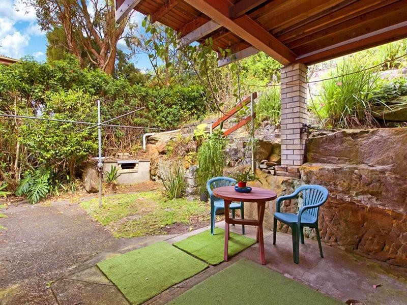 35a The Crescent, Dee Why NSW 2099